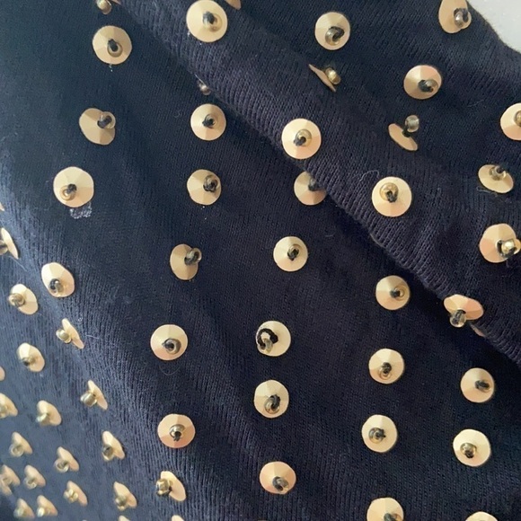 𝅺I-N-C Top - Picture 4 of 7